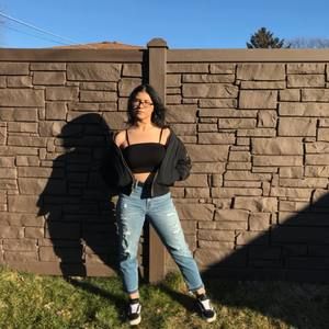 Meet your Posher, Vanessa